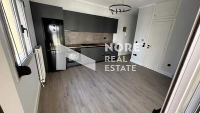 תמונת סטודיו, אמבלוקיפי - מנאמני למכירה (0)