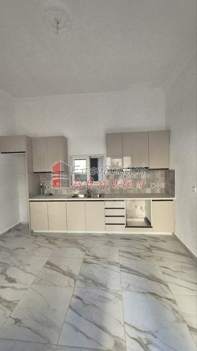 תמונת דירה, אנו פטרלונה, אתונה למכירה (0)