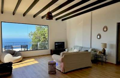 תמונת בית פרטי, קאריסטוס, אוויה למכירה (0)