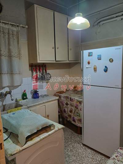 תמונת קליתיאה, אתונה למכירה (1)