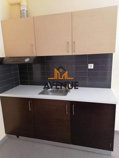 תמונת סטודיו, דיקסטיריה, סלוניקי למכירה (0)