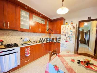 תמונת דירה, ניאפולי - סיקיס למכירה (0)