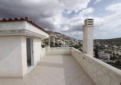 תמונת בית, סרוניקוס למכירה (1)