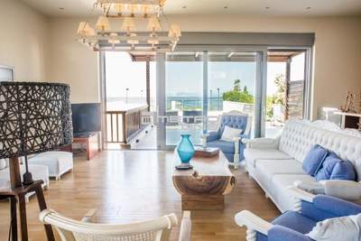 תמונת וילה, קאריסטוס למכירה (0)