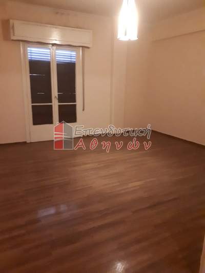 תמונת אמפלוקיפי, רשות מקומית אתונה למכירה (0)