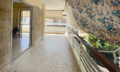 תמונת הרקליו, אתונה למכירה (1)