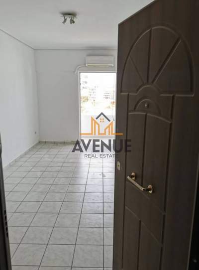 תמונת סטודיו, מרכז, פיראוס, אתונה למכירה (1)