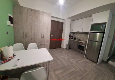 תמונת סטודיו, מרכז, פיראוס, אתונה למכירה (1)