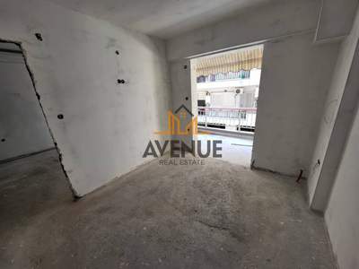 תמונת סטודיו, יפוקרטיאו, סלוניקי למכירה (1)