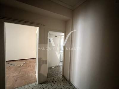 תמונת פנגרטי, אתונה למכירה (0)