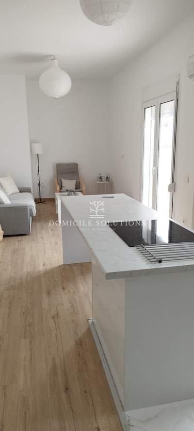 תמונת אנו קיפסלי, אתונה למכירה (0)