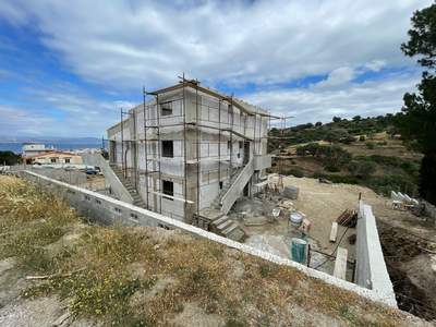 תמונת בניין, קאריסטוס, אוויה למכירה (1)