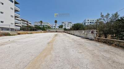 תמונת אלימוס, אתונה למכירה (1)