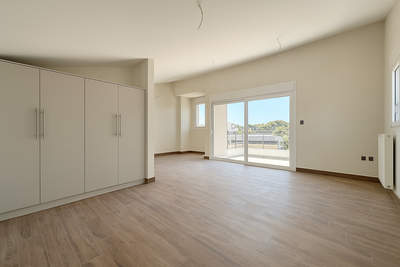 תמונת דופלקס, אגיה פארסקבי, אתונה למכירה (1)