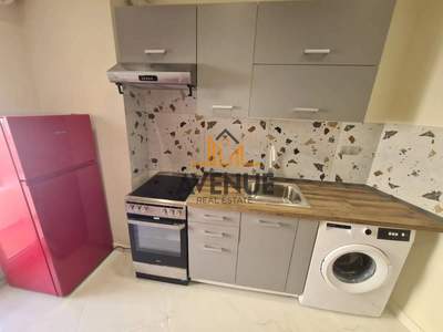 תמונת סטודיו, אנטיגונידון, רשות מקומית סלוניקי למכירה (1)