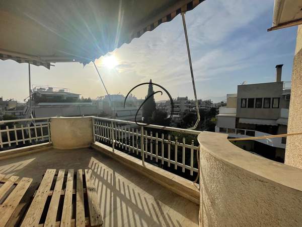 תמונת אגיה פארסקבי, אתונה למכירה (1)