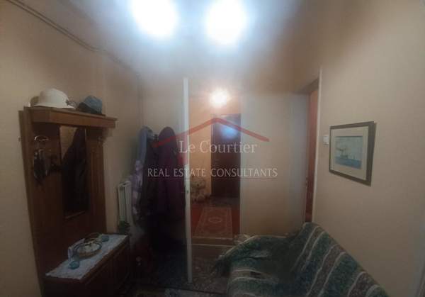 תמונת מוסקטו, אתונה למכירה (1)