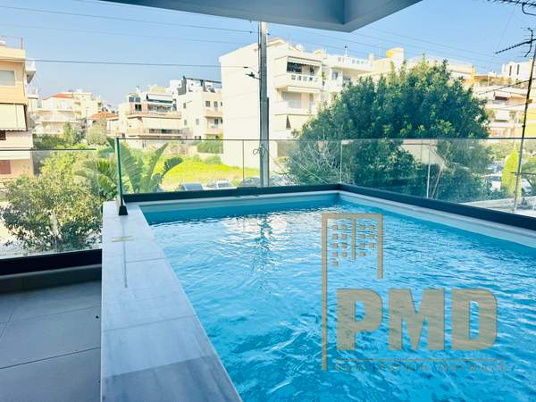 תמונת גליפדה, אתונה למכירה