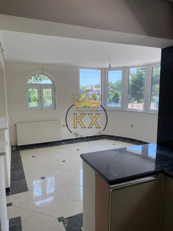 תמונת דיוניסוס, אתונה למכירה (1)