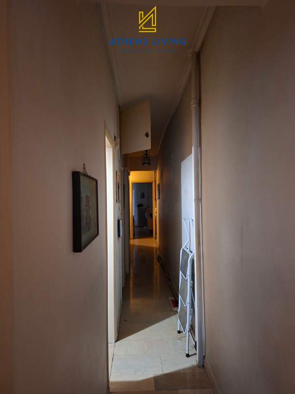 תמונת קליתיאה, אתונה למכירה