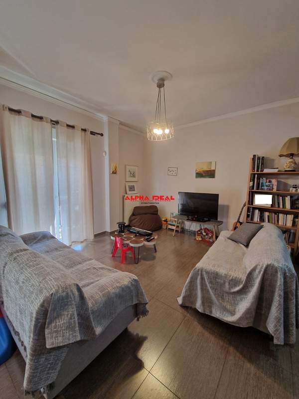 תמונת קראטסיני, אתונה למכירה (0)