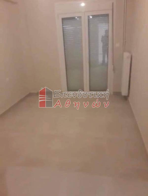 תמונת גרוואה, אתונה למכירה (0)