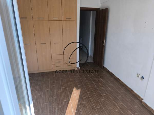 תמונת קורינתוס, קורינתיה למכירה (1)