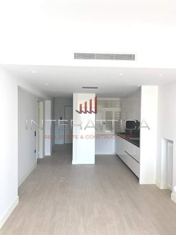 תמונת כיכר אמריקיס, אתונה למכירה (0)