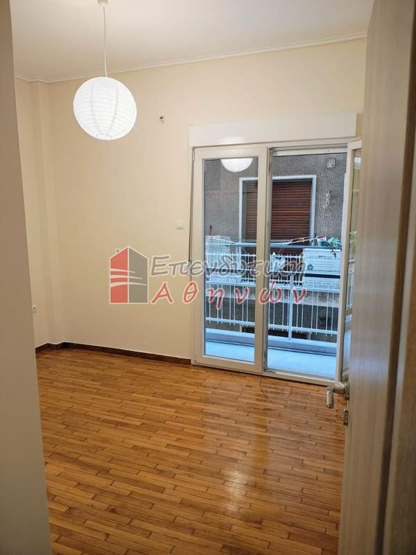 תמונת קאטו פטיסיה, אתונה למכירה (0)