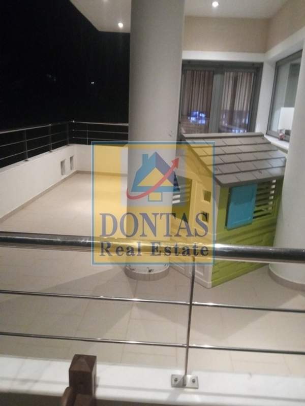 תמונת קיפיסיה, אתונה למכירה (1)