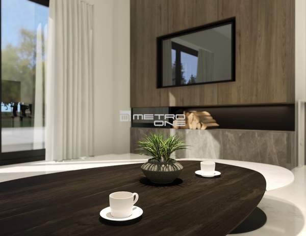 תמונת אלימוס, אתונה למכירה (1)