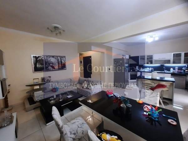 תמונת קורידלוס, אתונה למכירה (1)