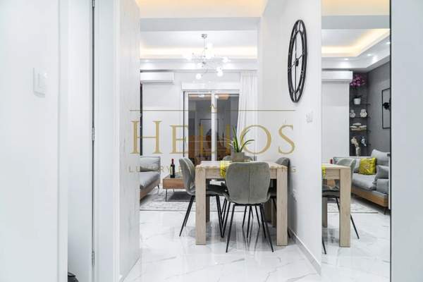 תמונת קולונאקי, אתונה למכירה (1)