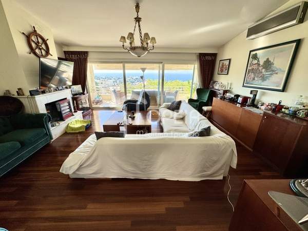 תמונת סרוניקוס, אתונה למכירה (1)