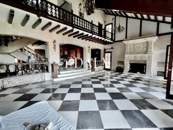 תמונת פאיליה - חורטיאטיס, סלוניקי למכירה (0)