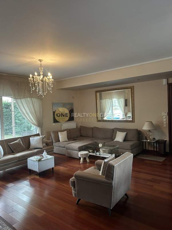 תמונת נאה אריטאריה, קיפיסיה למכירה (0)