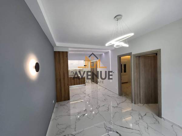 תמונת מרטיו, סלוניקי למכירה (0)