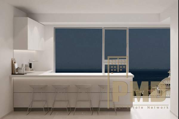 תמונת גליפדה, אתונה למכירה (1)