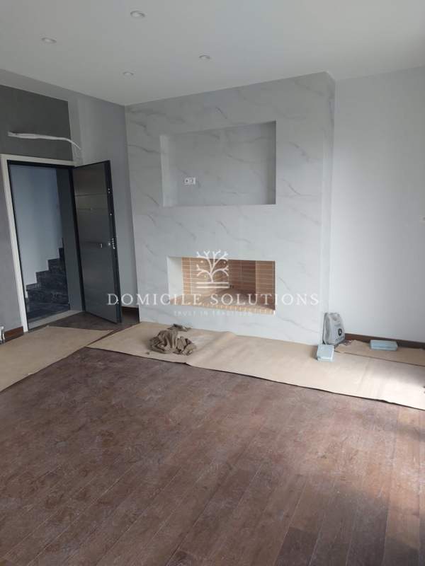 תמונת וולה, וארי - וולה -ווליאגמני, אתונה למכירה (1)