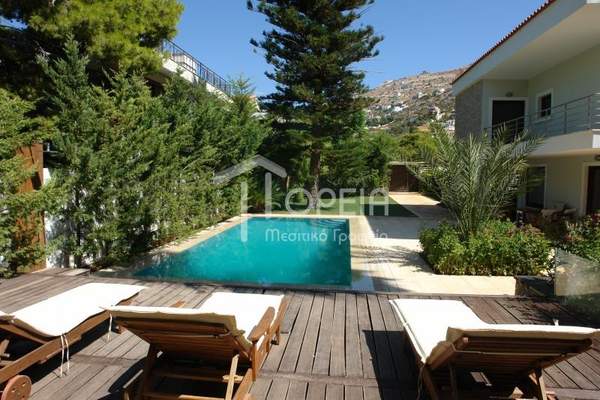 תמונת סרוניקוס, אתונה למכירה (1)