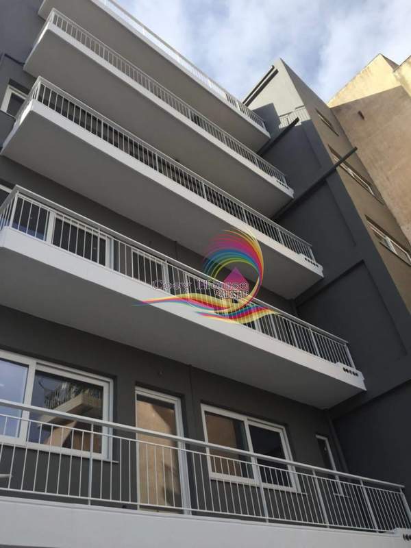 תמונת ויקטוריה, רשות מקומית אתונה למכירה (0)