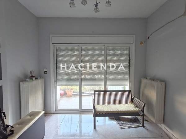 תמונת הליניקו, אתונה למכירה (1)