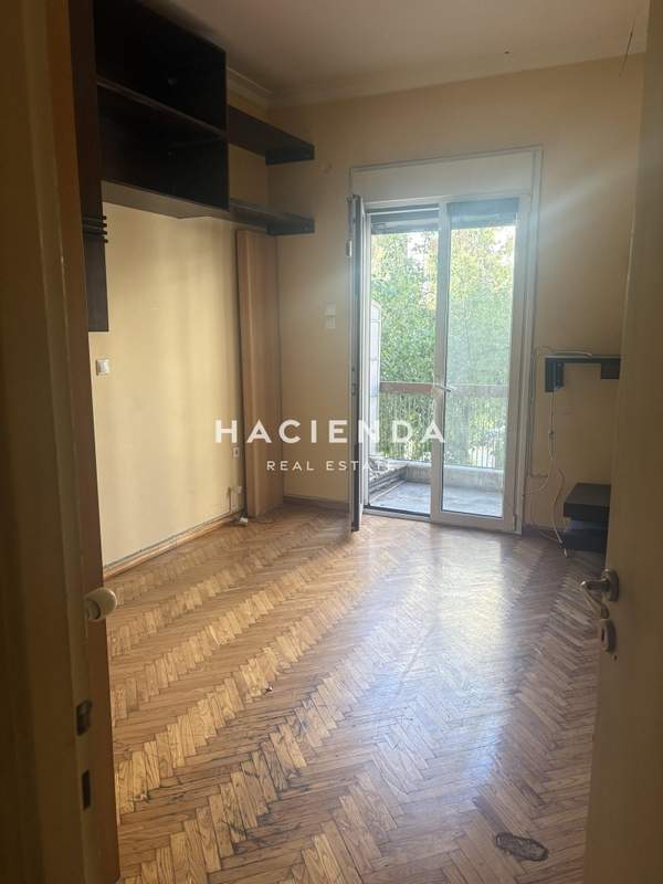 תמונת נאה סימרני, אתונה למכירה (0)