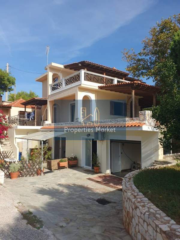 תמונת סרוניקוס, אתונה למכירה