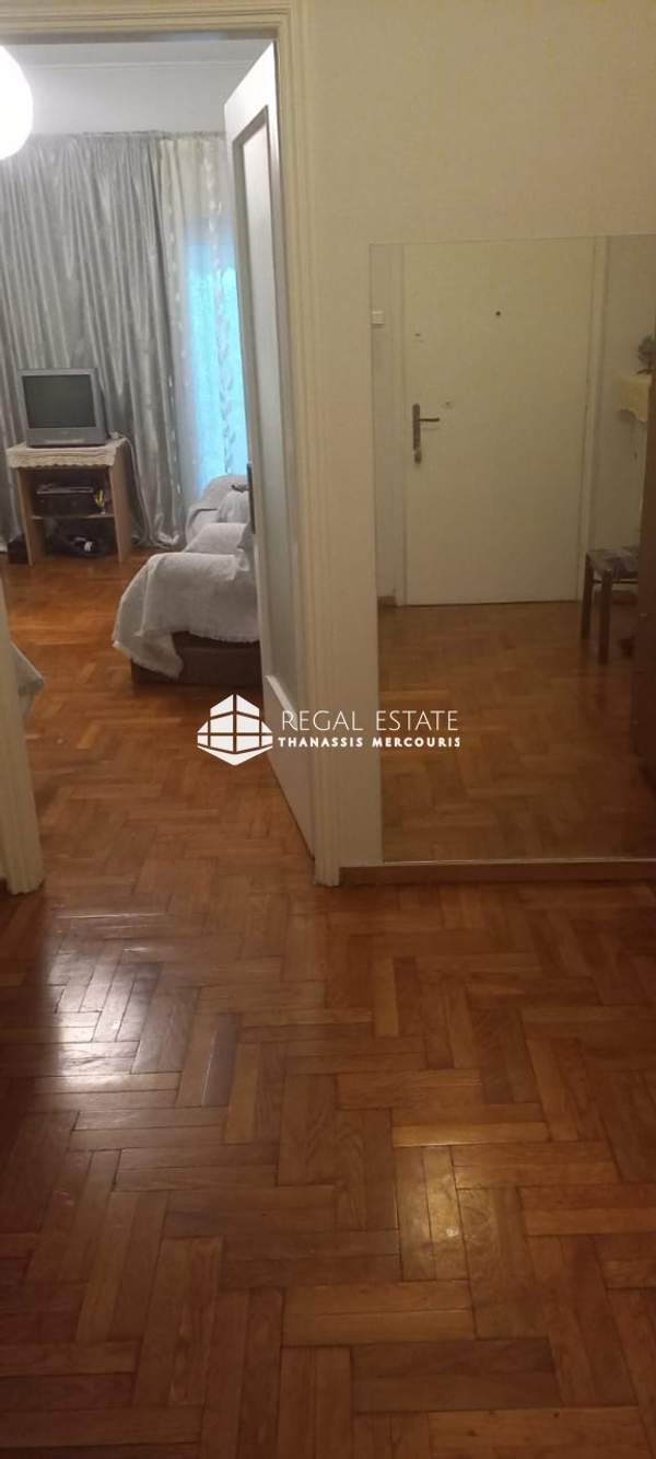 תמונת אקסרחיה, אתונה למכירה (0)