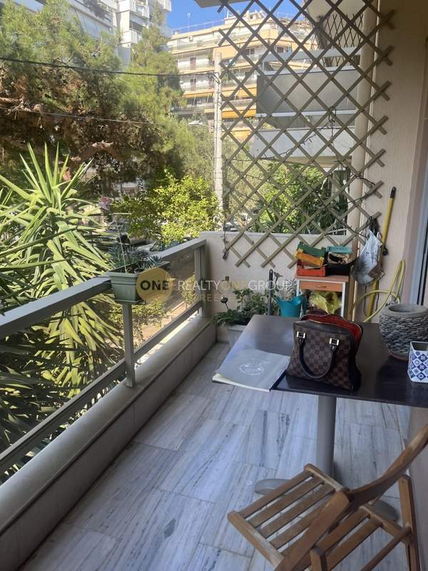 תמונת נאה סימרני, אתונה למכירה (0)