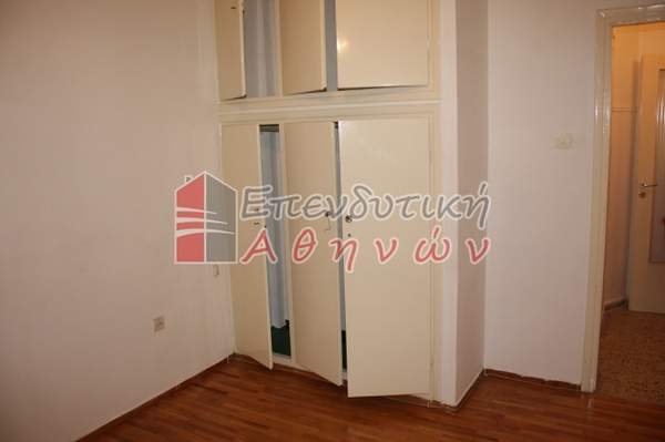 תמונת אמפלוקיפי, רשות מקומית אתונה למכירה (0)