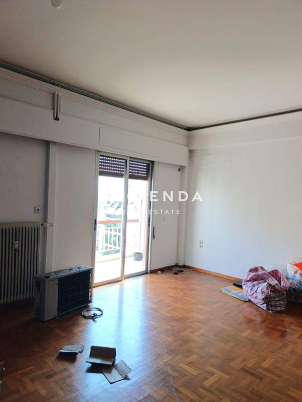 תמונת פנטוקרטורוס, פטרס למכירה (1)