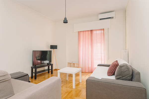 תמונת אלינורוסון, אתונה למכירה (0)