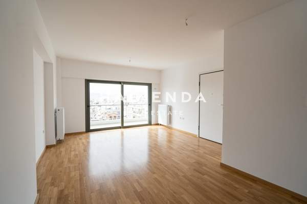 תמונת קאטו פטרלונה, אתונה למכירה (0)